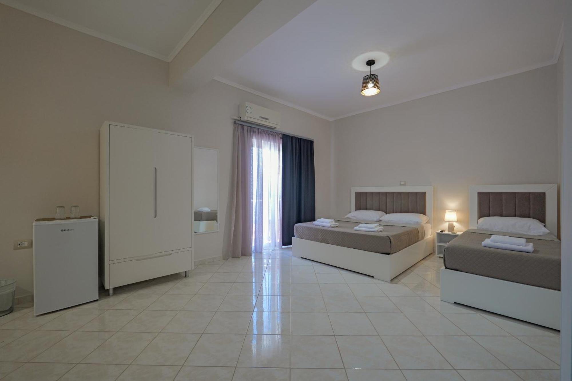 Hotel Deja Vu Ksamil Pokój zdjęcie