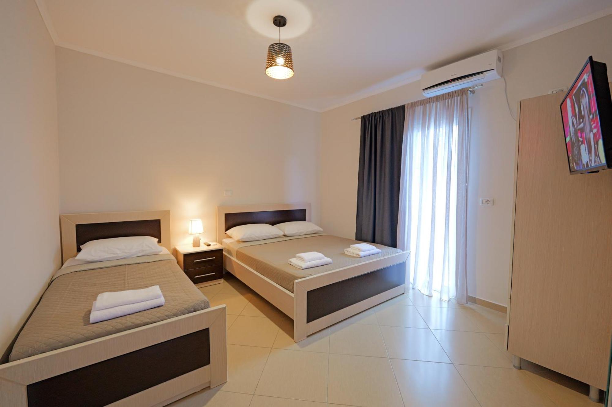 Hotel Deja Vu Ksamil Pokój zdjęcie